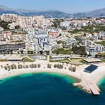 Lägenhet Znjan Park And Split